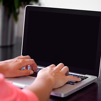 Architektura Japońska: Harmonia Tradycji i Nowoczesności w Sztuce Budowlanej