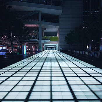 Projektowanie ogrodów przydomowych: Jak stworzyć oazę zieleni w swoim otoczeniu